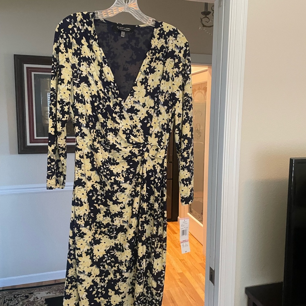Evan Picone Black and Yellow Floral Long Sleeve Dress